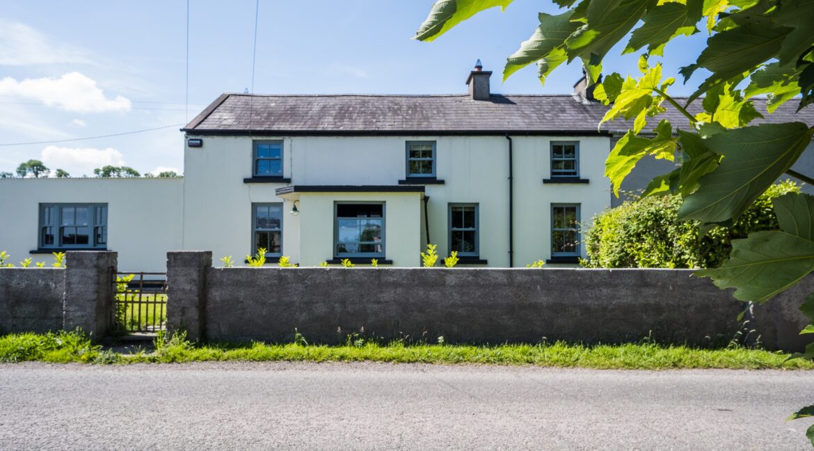 Lower Farren, Ovens, Co. Cork.