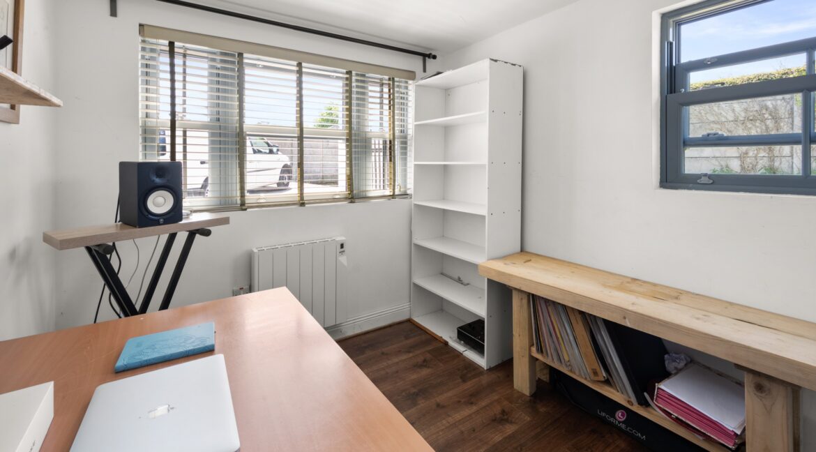 Office_03